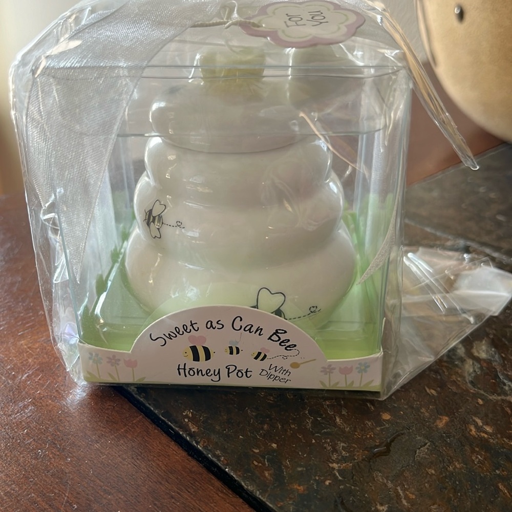 NIP Mini Honey Pot & Dipper.